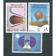 Emiratos Arabes - Correo 1985 Yvert 179/81 ** Mnh  Año de la juventud