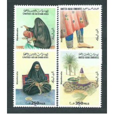 Emiratos Arabes - Correo 1999 Yvert 607/10 ** Mnh Artesania