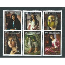 Emiratos Arabes - Correo 2004 Yvert 762/7 ** Mnh Moda femenina