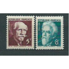 Francia - Correo 1948 Yvert 820/1 ** Mnh  Personejes