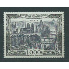 Francia - Aereo Yvert 29 ** Mnh  Vista de Paris