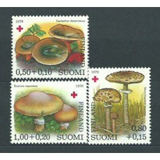 Finlandia - Correo 1978 Yvert 796/8 ** Mnh Setas