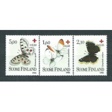 Finlandia - Correo 1986 Yvert 957/9 ** Mnh Cruz roja, mariposas