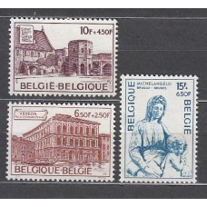 Belgica - Correo 1975 Yvert 1753/5 ** Mnh Monumentos