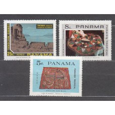 Panama - Aereo Yvert 481/3 ** Mnh