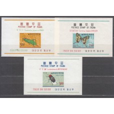 Corea del Sur - Hojas 1966 Yvert 113/5 ** Mnh  Fauna mariposas