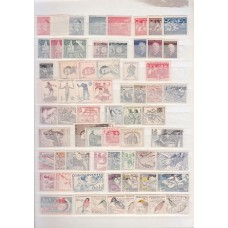 Checoslovaquia - Colección montada en 1 clasificador series completas de todas las épocas ** Mnh Catálogo 1.447€