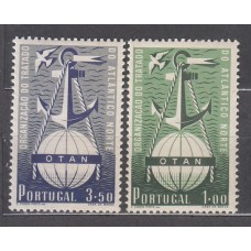 Portugal - Correo 1952 Yvert 760/1 * Mh  OTAN