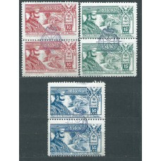 Requetes Galvez 14/16 ** Mnh Pareja Vertical con escudo de Navarra en mayor tamaño en color azul