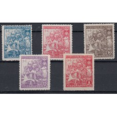 España Huerfanos de Telégrafos 1938 Edifil 16/20 * Mh  nº 20 pequeño punto óxido en dentado inferior