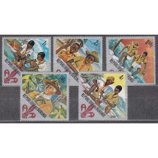 Burundi - Correo Yvert 238/42 * Mh  Boy Scouts