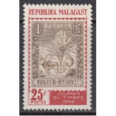 Madagascar - Correo 1966 Yvert 422 ** Mnh Dia del sello