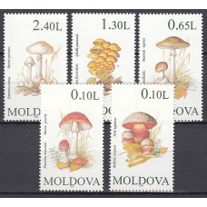 Moldavia - Correo Yvert 158/62 ** Mnh Flora - Setas