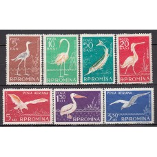 Rumania - Correo 1957 Yvert 1552/7 * Mh Un valor defecto  Fauna aves