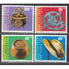 Suiza - Correo 1995 Yvert 1476/79 ** Mnh Sellos Pro Patria