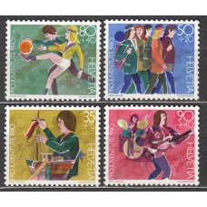 Suiza - Correo 1990 Yvert 1359/62 ** Mnh Deportes - Pro Juventud