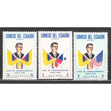 Ecuador - Aereo Yvert 410/12 ** Mnh Personaje