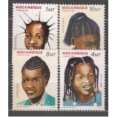 Mozambique Correo Yvert 1033/36 ** Mnh Peinados Femeninos