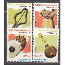 Mozambique Correo Yvert 1231/34 ** Mnh Intrumentos de Música