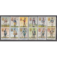 Mozambique Correo Yvert 525/36 ** Mnh Uniformes Militares