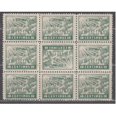 Cruzada contra el frio 1937 Edifil 16 ** Mnh Bloque de 9 sellos con el sello central invertido