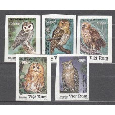 Vietnam Rep. Socialista - Correo 1995 Yvert 1526/30 sin dentar ** Mnh Aves Rapaces - Buhos