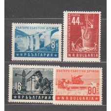 Bulgaria - Correo 1953 Yvert 765/68 ** Mnh 