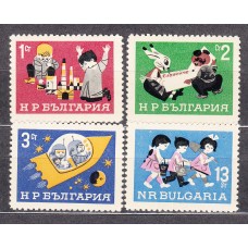 Bulgaria - Correo 1966 Yvert 1434/37 ** Mnh Infancia
