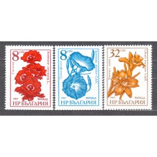 Bulgaria - Correo 1986 Yvert 3023/25 ** Mnh Flores