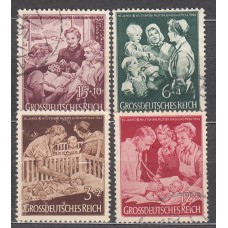 Alemania Imperio Correo 1944 Yvert 786/89 usado