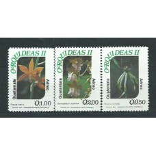 Guatemala - Aereo Yvert 843/5 ** Mnh Flores