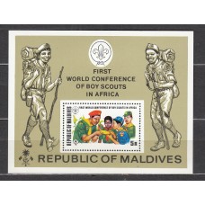 Maldives - Hojas Yvert 17 ** Mnh Boy-Scous