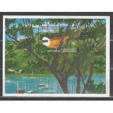 Grenada - Hojas Yvert 334 ** Mnh Fauna aves