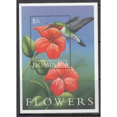 Dominica - Hojas Yvert 404 ** Mnh Flores y ave