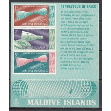 Maldives - Hojas Yvert 5 ** Mnh  Astro