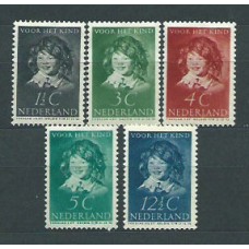 Holanda - Correo 1937 Yvert 299/303 * Mh Pinturas