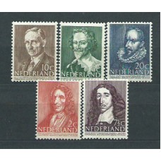 Holanda - Correo 1947 Yvert 478/82 ** Mnh Personajes