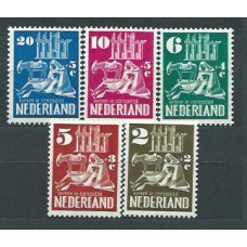 Holanda - Correo 1950 Yvert 542/6 * Mh