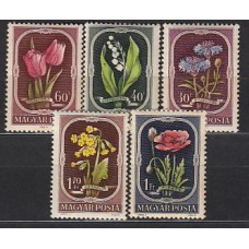 Hungria - Correo 1951 Yvert 1024/8 * Mh Flores