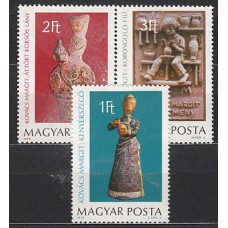 Hungria - Correo 1978 Yvert 2636/8 ** Mnh Cerámicas