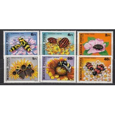 Hungria - Correo 1980 Yvert 2703/8 ** Mnh Flores e insectos