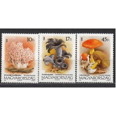 Hungria - Correo 1993 Yvert 3416/8 ** Mnh Setas