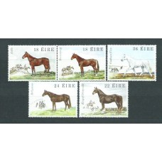 Irlanda - Correo 1981 Yvert 453/7 ** Mnh Fauna Caballos