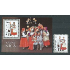 Letonia - Correo 1995 Yvert 367+H.5 ** Mnh Trajes Regionales