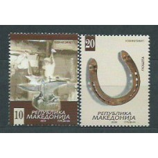 Macedonia - Correo Yvert 477/8 ** Mnh