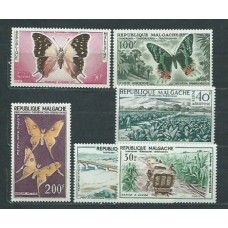 Madagascar - Aereo Yvert 78/83 * Mh  Fauna mariposas