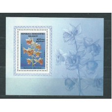 Madagascar - Hojas Yvert 28 ** Mnh  Flores