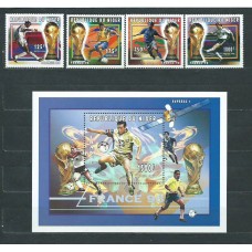 Niger - Correo 1996 Yvert 914/7+Hb 69 ** Mnh  Deportes fútbol