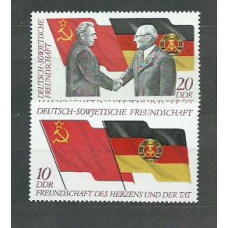 Alemania Oriental Correo 1972 Yvert 1448/9 ** Mnh Bandera