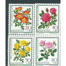 Suiza - Correo 1977 Yvert 1042/5 ** Mnh Pro juventud flores